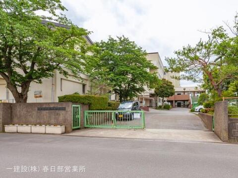 越谷市立弥栄小学校：1020m