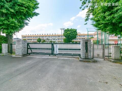 あきる野市立東秋留小学校：550m