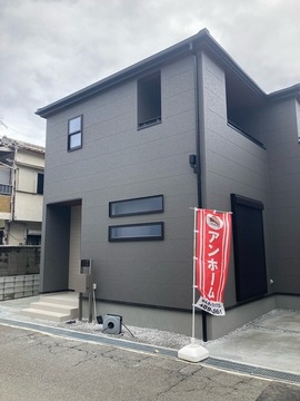 リーブルガーデン泉佐野市鶴原８期 外観・内装1