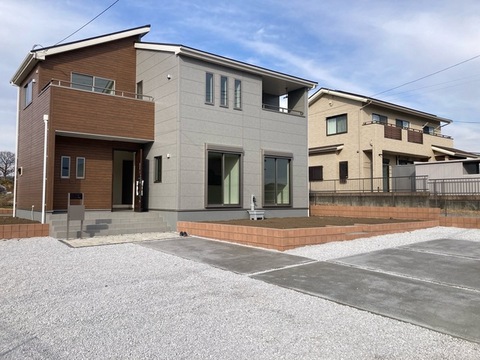 リーブルガーデン第９富士見町原之郷 外観・内装1