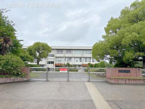 尾張旭市立渋川小学校:950m