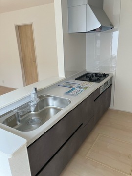 リーブルガーデン岩沼市相の原1丁目Ⅱ 外観・内装3