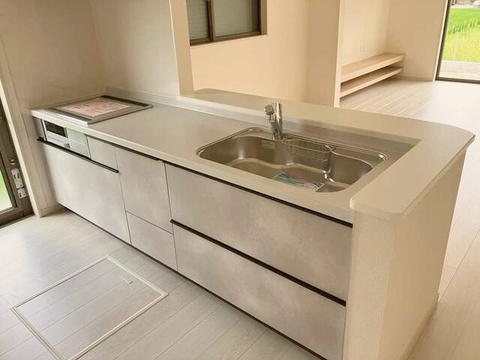 リーブルガーデン橿原市城殿町7期 外観・内装3
