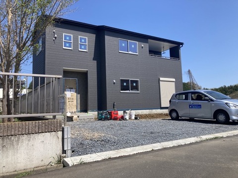 リーブルガーデン小美玉市納場第４ 外観・内装1