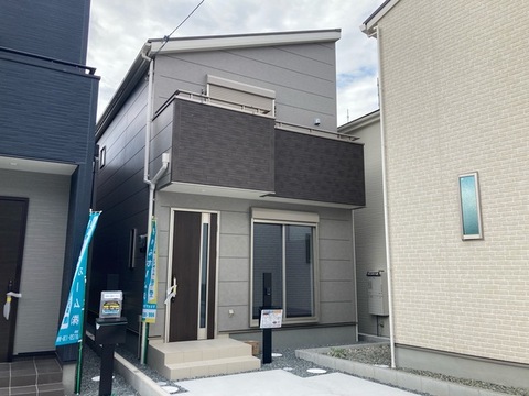 リーブルガーデン尼崎市常松３期 外観・内装1