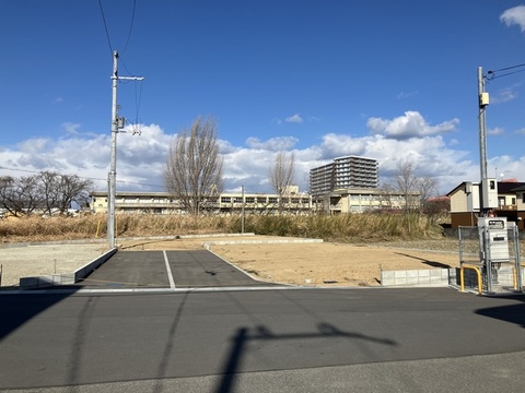 リーブルガーデン天理市丹波市町３期 外観・内装3