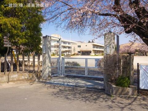 北本市立石戸小学校:600m