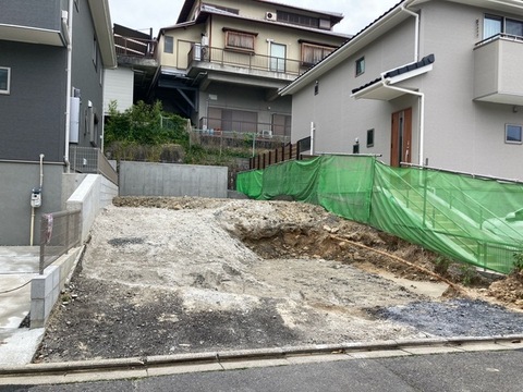 リーブルガーデン伏見区深草願成町３期 外観・内装1