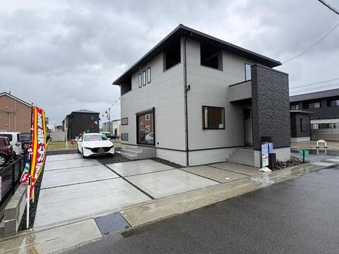 リーブルガーデン四日市市楠町北五味塚第10 外観・内装3