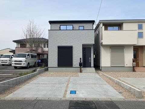 リーブルガーデン半田市宮本町第2 外観・内装1