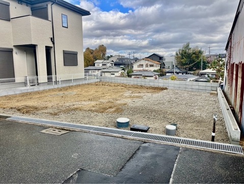 リーブルガーデン堺市東区西野５期 外観・内装2