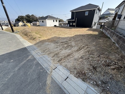 リーブルガーデン奈良西大寺新池町２期 外観・内装1