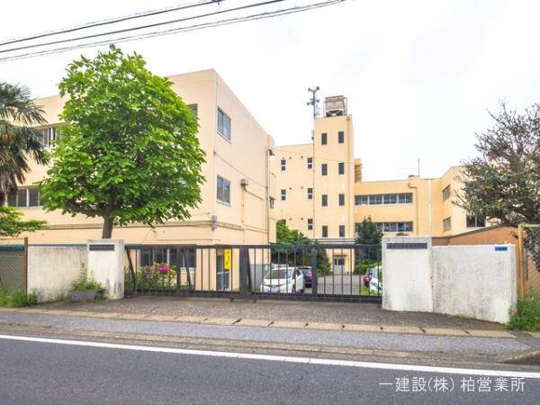 リーブルガーデン酒井根７丁目 周辺環境2