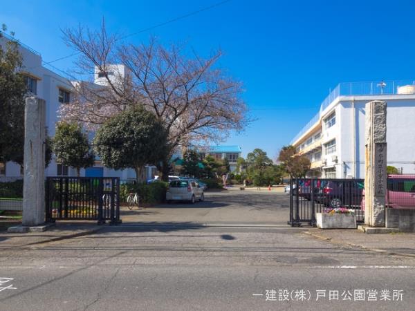 リーブルガーデン伊奈町中央 周辺環境1