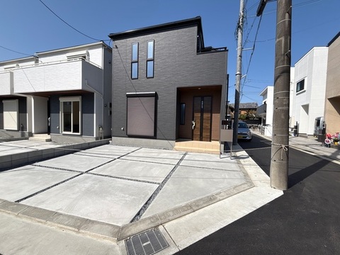 リーブルガーデン茨木市島３期 外観・内装1