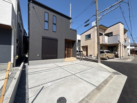 リーブルガーデン茨木市島３期 外観・内装2