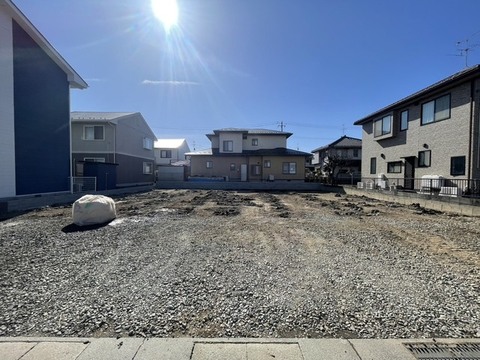 リーブルガーデン名取市田高南 外観・内装2