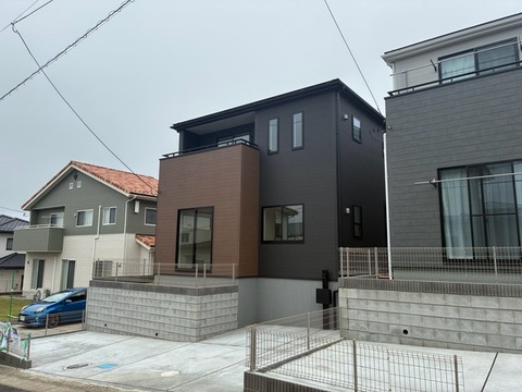 リーブルガーデン大塒町第３ 外観・内装12