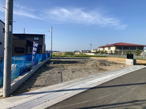 リーブルガーデン葛城市笛堂６期 外観・内装1