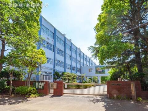 江戸川区立松江第一中学校:1400m