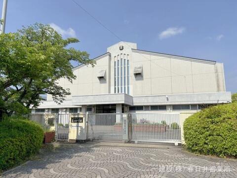 小牧市立篠岡中学校：230m