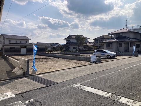 リーブルガーデン岩国市川口町1丁目 外観・内装1