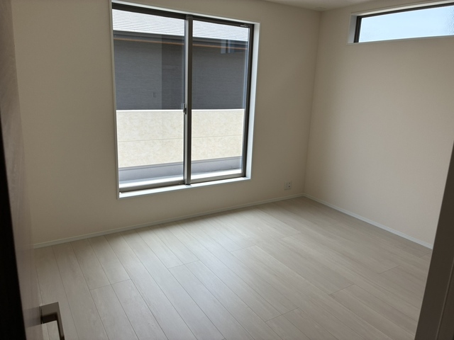 リーブルガーデン南区護藤町第三 写真8