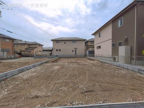 リーブルガーデン一宮市蓮池第３ 外観・内装1