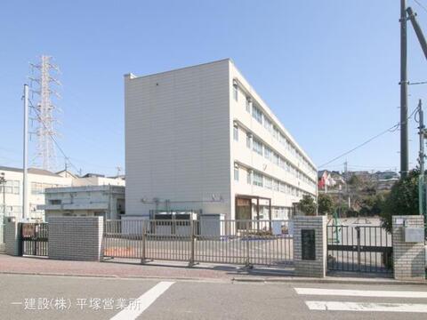 横浜市立不動丸小学校:700m
