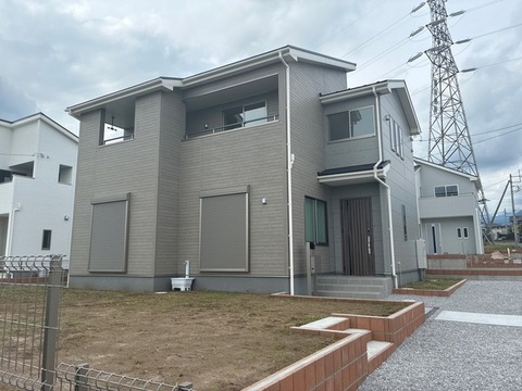 リーブルガーデン第１２富士見町時沢 外観・内装1