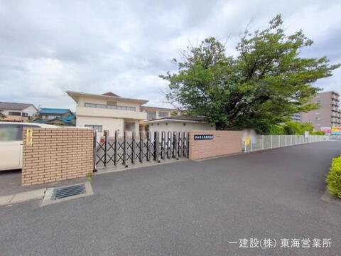 成岩幼稚園:670m