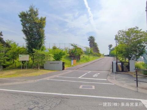 知多市立知多中学校：1800m