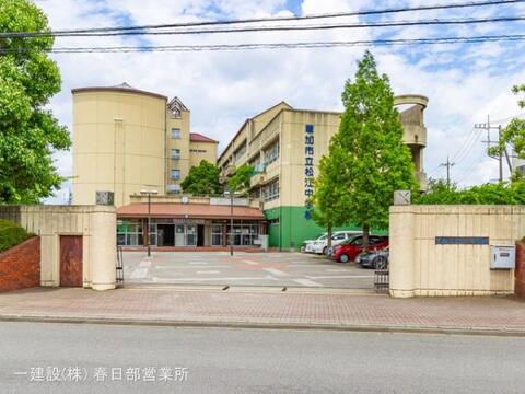 草加市立松江中学校：1400m