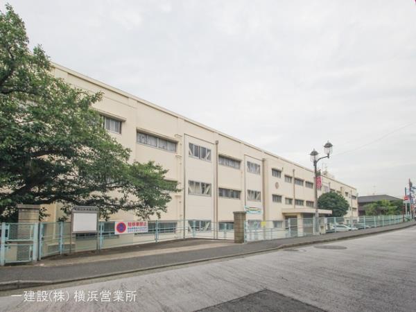 リーブルガーデン金沢区富岡西7丁目第2 周辺環境1