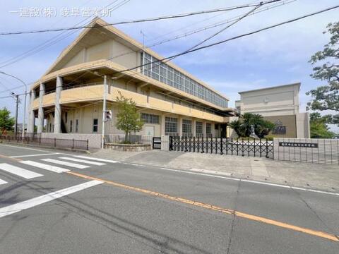 稲沢市立祖父江中学校：1400m