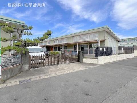 領内保育園：490m