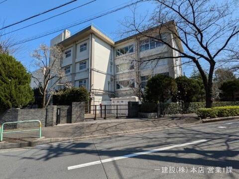 練馬区立八坂中学校：1200m