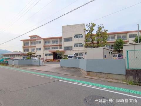 西尾市立室場小学校:700m
