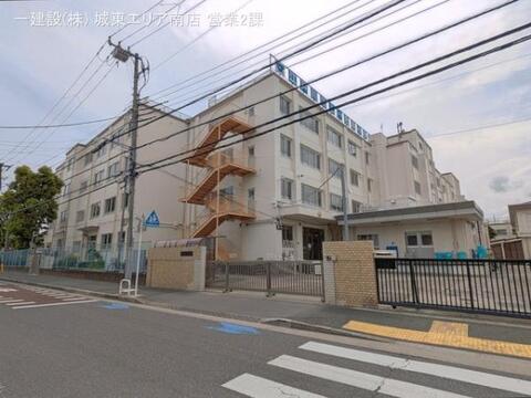 江戸川区立上一色南小学校：670m