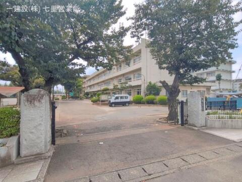 上尾市立太平中学校:1600m