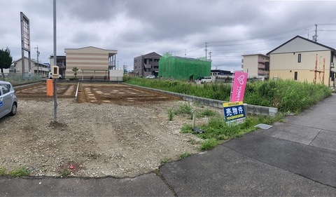 リーブルガーデン津市住吉町第２ 外観・内装5
