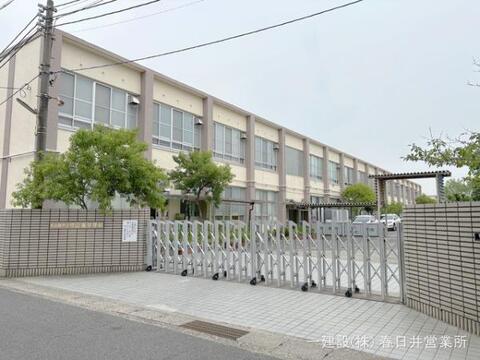 名古屋市立守山東中学校:330m