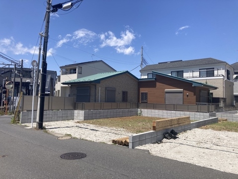 リーブルガーデン市川市菅野２丁目 外観・内装1