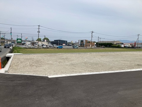 リーブルガーデン飯塚市椿第二 外観・内装1