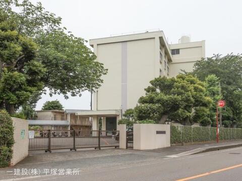 藤沢市立御所見中学校:1900m