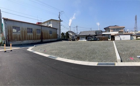 リーブルガーデン四国中央市下柏町 外観・内装1