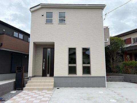 リーブルガーデン船橋市小室町 外観・内装1