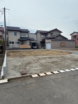 リーブルガーデン西区新通西第1 外観・内装4