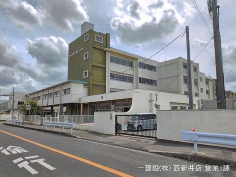 流山市立東深井小学校：610m