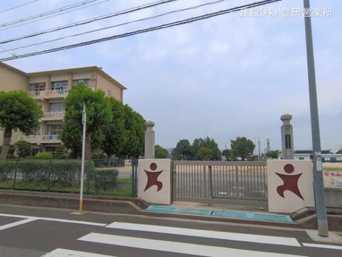 岡崎市立矢作西小学校:750m